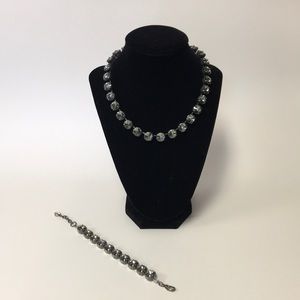 Sabika Manhattan Choker with matching bracelet.